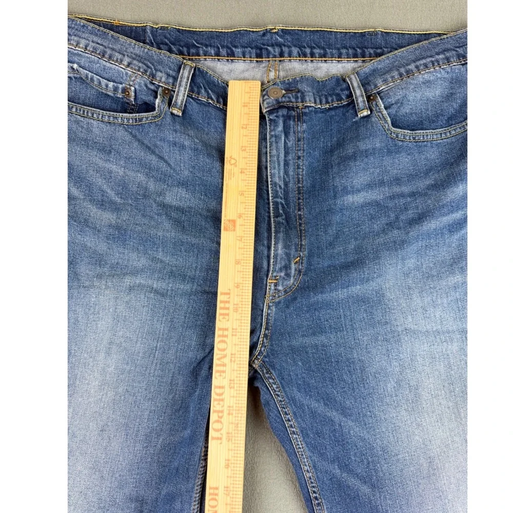 Levis 514 Straight Fit Mens Blue Denim Jeans 42x32 Medium Wash 00514-0857
